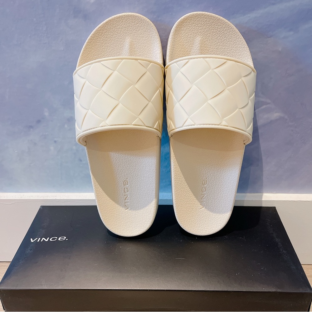 Vince Women's Watley Woven Eva Slides